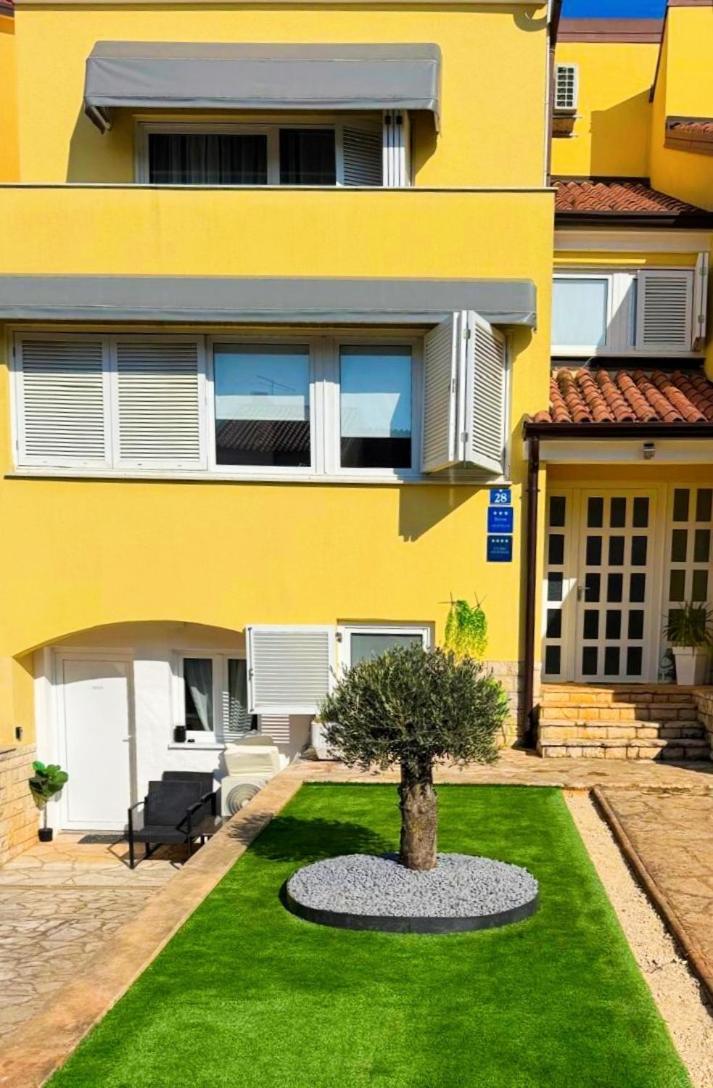 Ferienwohnung Kadenca Umag Exterior foto